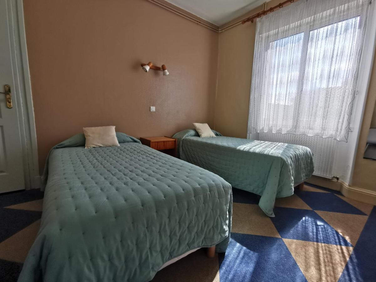 Hotel Le Pasteur Руайян Экстерьер фото